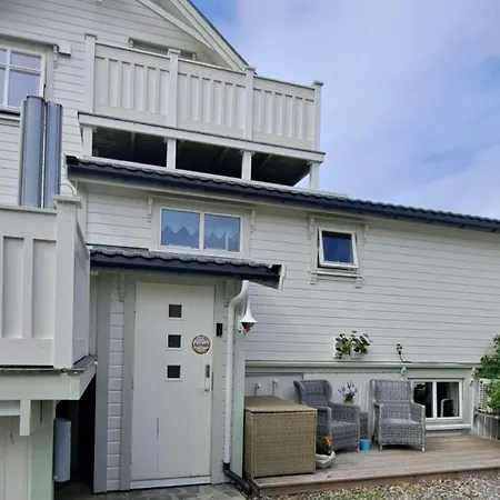 Studioleilighet I Kjeller Ved Stranden Og Hvalsenter Nb Ma Vaskes Etter Endt Leie Eller Betale Rengjoringshjelpen 500 Kr