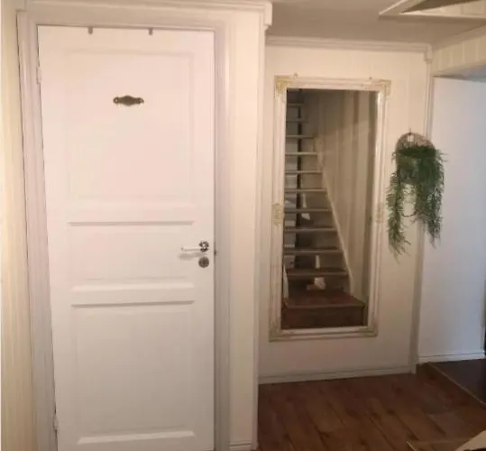 Studioleilighet I Kjeller Ved Stranden Og Hvalsenter Nb Ma Vaskes Etter Endt Leie Eller Betale Rengjoringshjelpen 500 Kr *